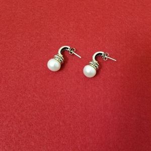 14k YG & 925 Fresh water Pearl Earrings